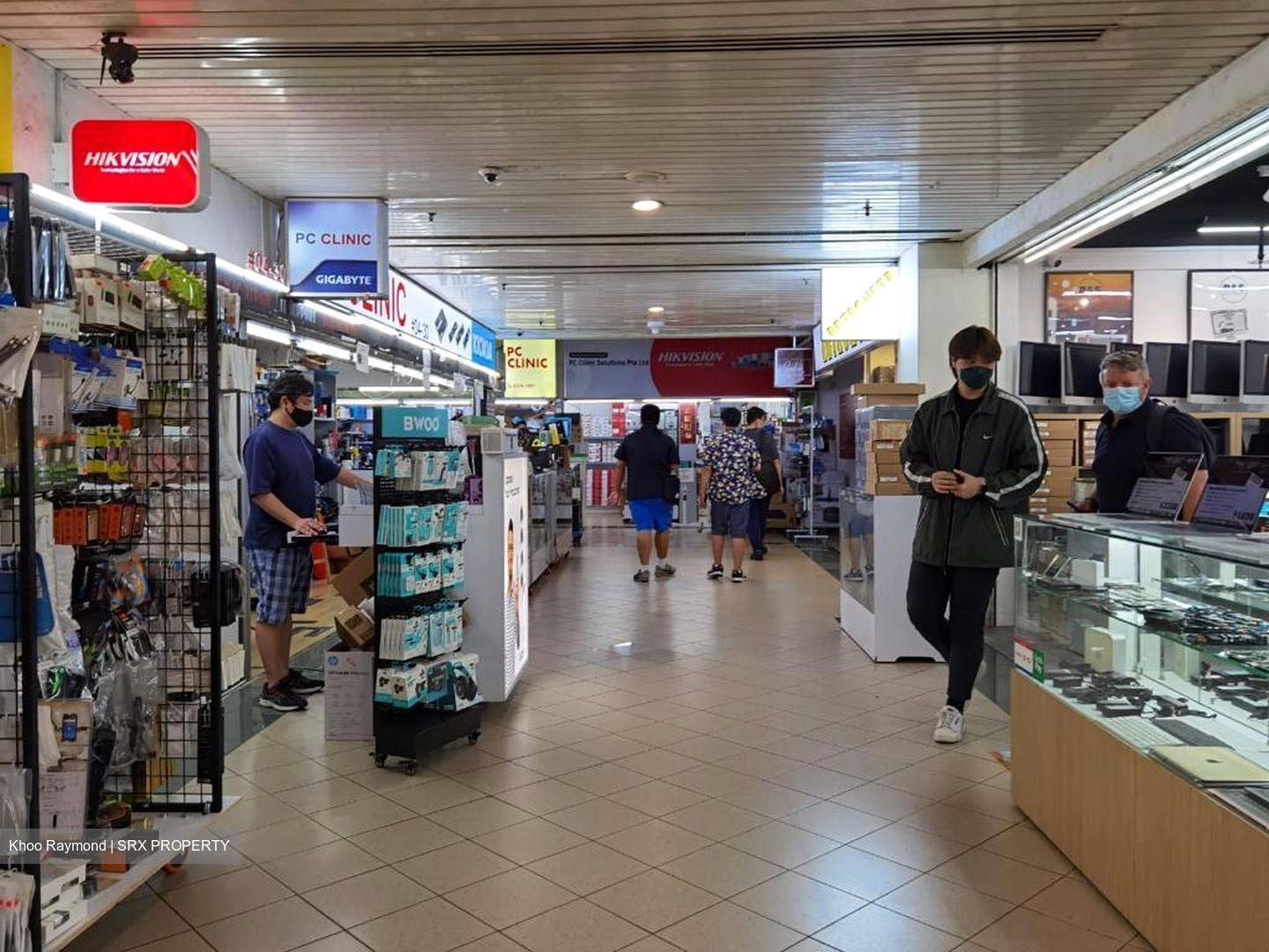 Sim Lim Square (D7), Shop House #361853091